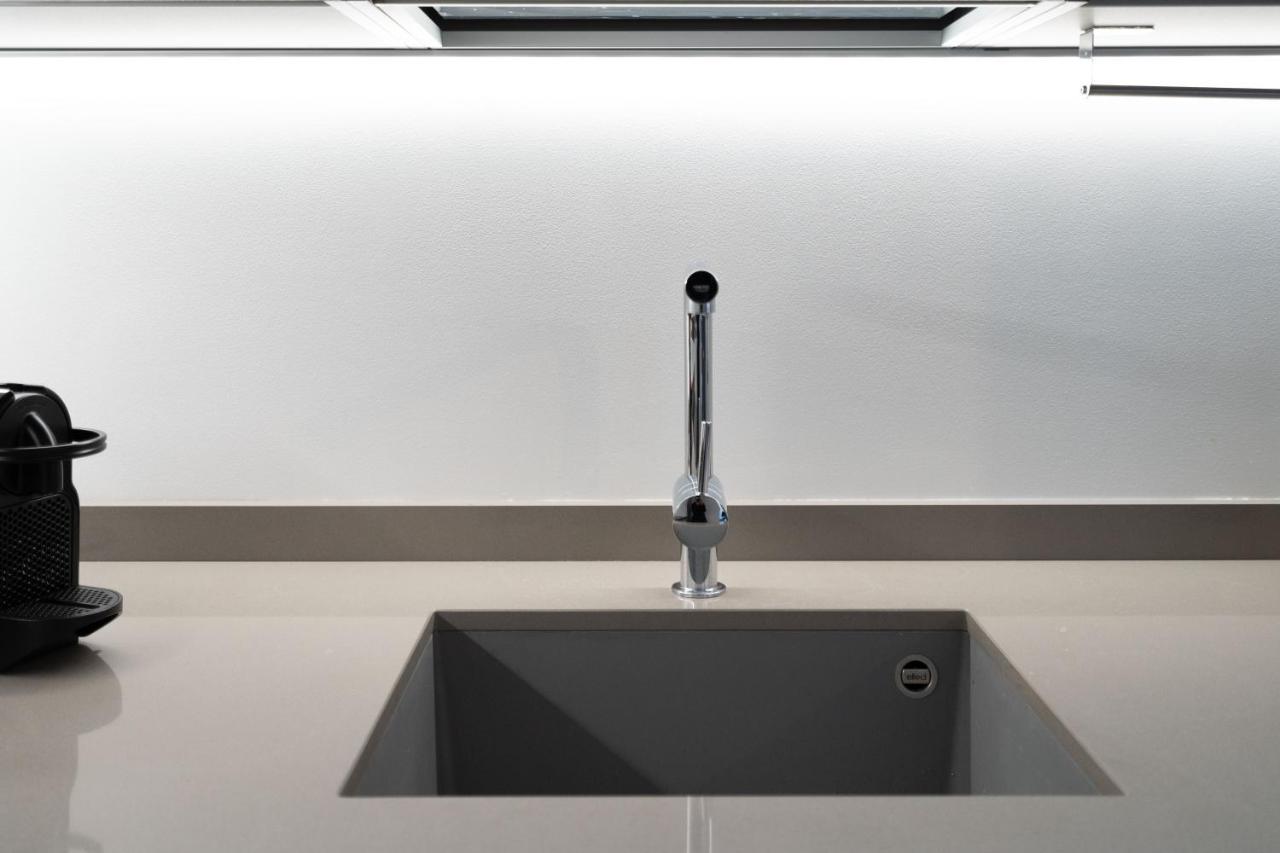 Aurealiving - Trastevere Suite With Rooftop & Gym, Your Place In רומא מראה חיצוני תמונה